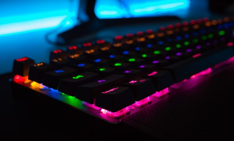 Teen-Only Lounges: Escape Rooms, Gaming Hubs, and Silent Discos